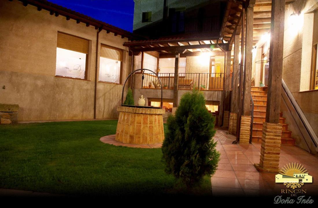 Rincón de Doña Inés Hotel Villanueva de la Condesa Exterior foto