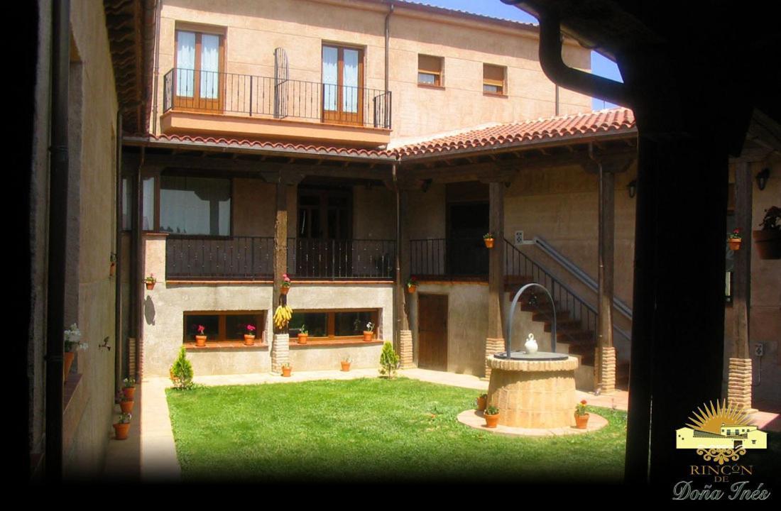 Rincón de Doña Inés Hotel Villanueva de la Condesa Exterior foto